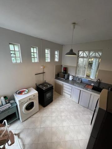 Maison Sandra Montchoisy מראה חיצוני תמונה